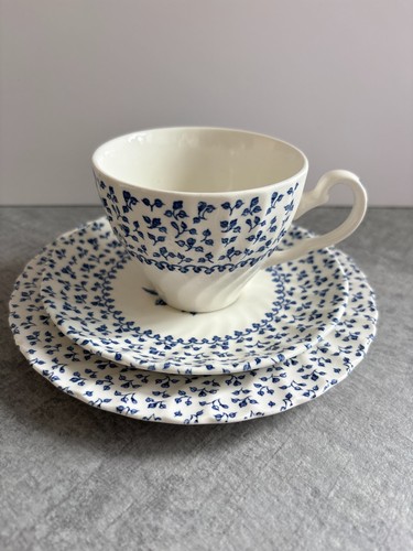 Trio cup saucer - saucer, "rose