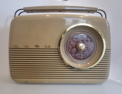 Retro bush radio - bush,