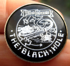 Vintage 1980s Black Hole Alton