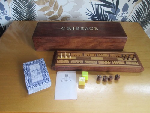 Beautiful wood cribbage box - beautiful,