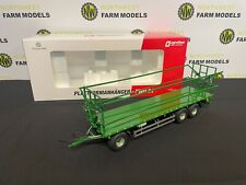 AT COLLECTIONS 3200155 1:32 SCALE KROGER AGROLINER PWO 24 BALE TRAILER
