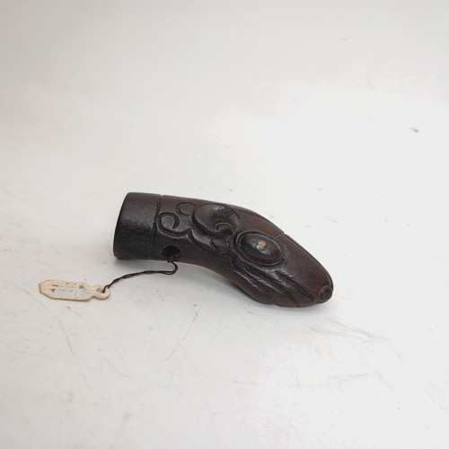 Wood silk seal netsuke - netsuke, in