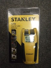NEW Stanley S200 Stud & Cable Detector Sensor Finder AC Wire Wood Metal