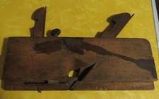 ANTIQUE J J VINALL 4/8 SOLID WOOD MOLDING PLANE ADJUSTABLE WING NUT CLEVELAND OH