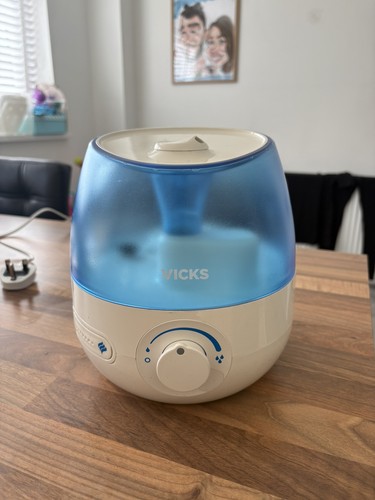 Vicks mini cool - -,