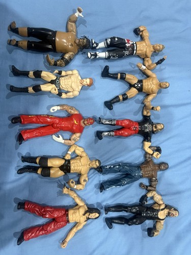 Wwe action figures mixed lot - figures,