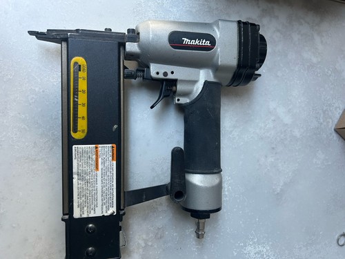 Makita af503 gauge brad - makita,