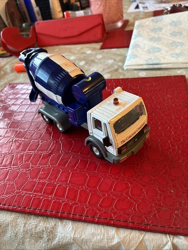 Vintage corgi ford concrete - ford,