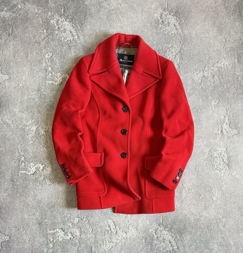 Aquascutum 14uk red button - aquascutum,