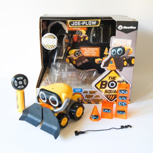 Wowwee robot joe - joe, rc