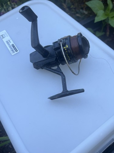 Isuzu fishing reel - x, 1