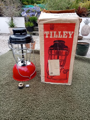 Tilley lamp vintage - lamp,