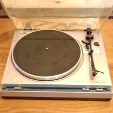 Marantz TT220 Turntable Auto