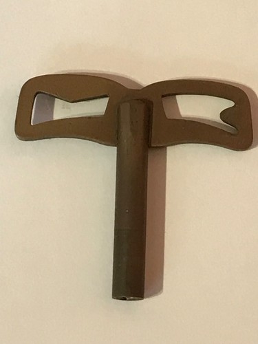 Vintage brass clock key to - brass,