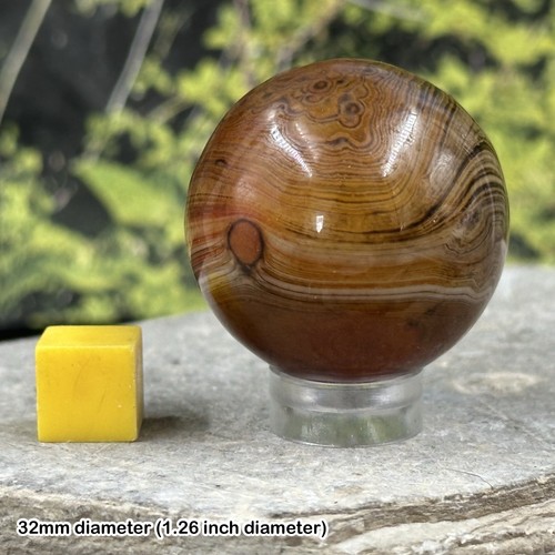 Banded agate sphere crystal - banded,