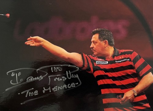 Dennis priestley darts - dennis,