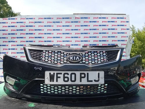 Kia ceed hatchback 5dr crdi - 1,