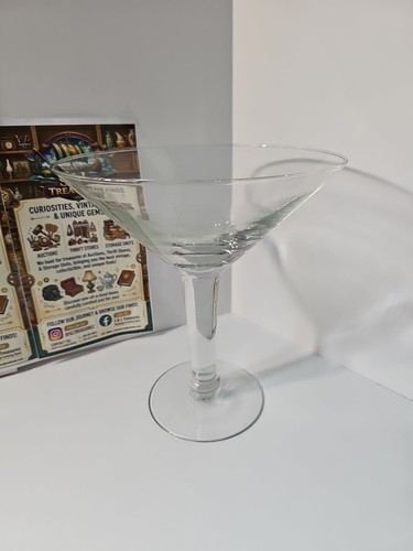Oversized martini glass - oversized, extra