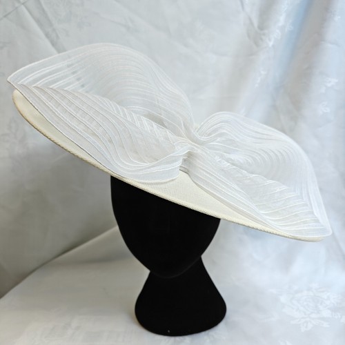 Ivory cream white bow 40cm - white,