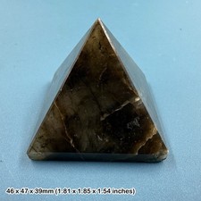 Labradorite pyramid -