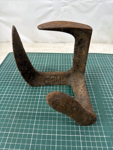 Vintage cast iron - iron, cobblers