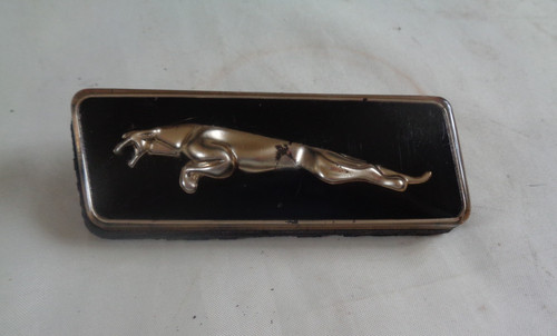 Jaguar xj6 wing badge - jaguar,