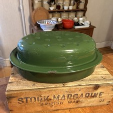 Vintage Oval Cream & Green Lidded Roasting / Baking Dish - Kitchenalia!