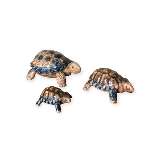 Wade porcelain tortoises - tortoises, 1