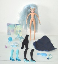 WINX CLUB ICY TRANSFORMATION RAINBOW 2004 SEASON 1 Vintage Doll