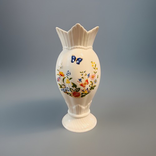 Aynsley english fine bone - fine,