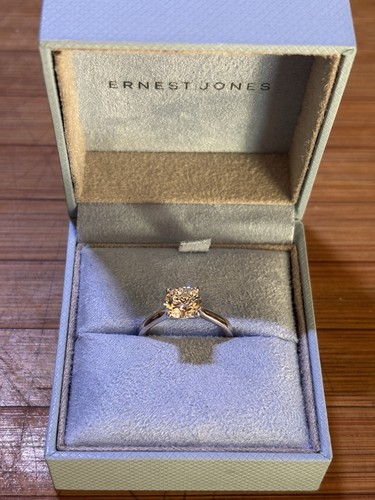 Ernest jones 9ct - jones, gold