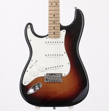 Fender Player Stratocaster Left-Handed Maple Fingerboard 3Tone Sunburst