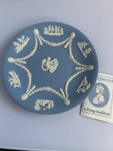 Wedgwood jasper cupid cake - jasper,