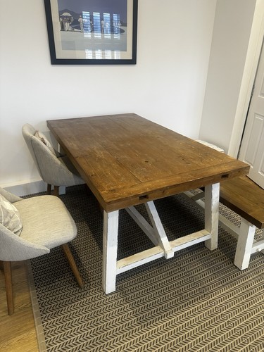 Farmhouse style large rustic - large,