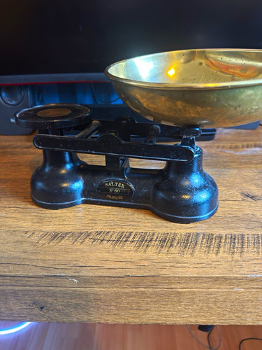 Salter vintage cast - vintage,