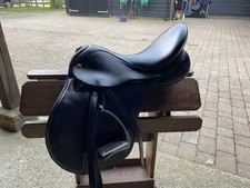Albion K2 Adjusta GP Saddle 17” Medium  Wide Black