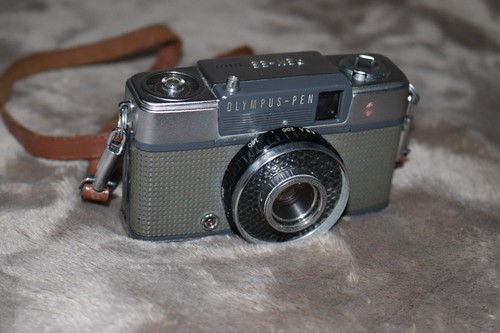 Olympus pen half frame - olympus,