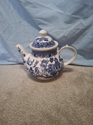 Churchill blue white - churchill, willow