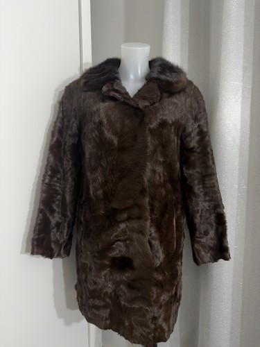 Vintage dark brown musquash - dark,