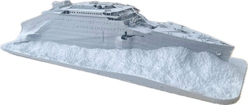 New titanic wreck model from - new!,