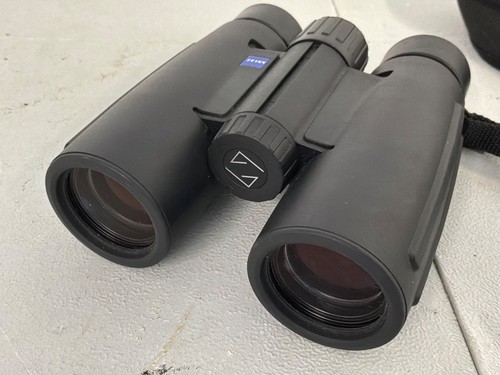 Zeiss compact binoculars - zeiss,