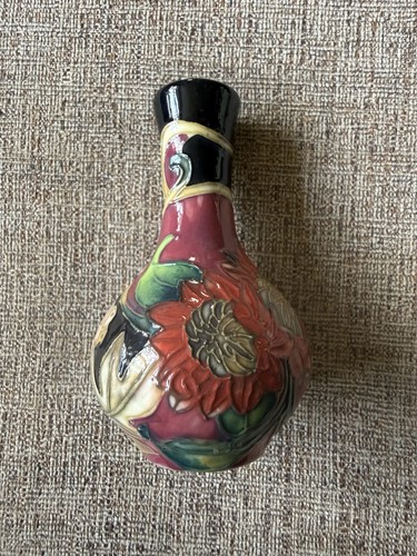 Old tupton ware bud vase - old,