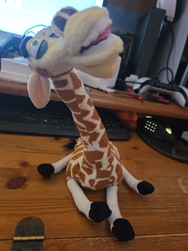 Dreamworks madagascar melman - dreamworks,