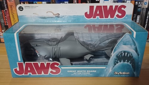 Funko reaction jaws great - funko,