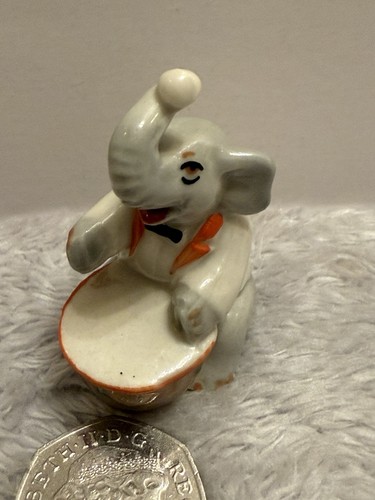 Elephant drummer wade - elephant,