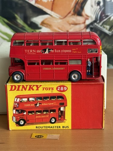 Dinky toys 289 routemaster - toys,