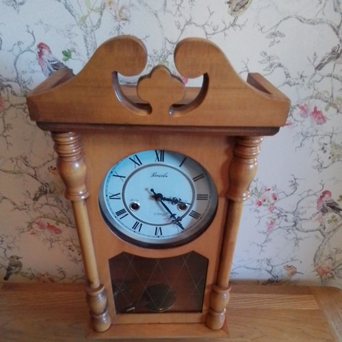 Vintage lincoln wall clock - vintage,