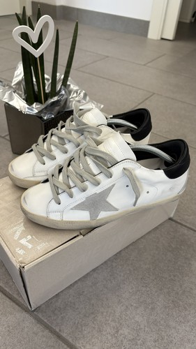 Golden goose