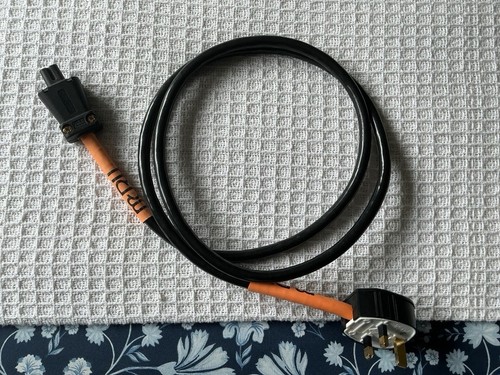 Mcru audiophile figure - audiophile, figure-8