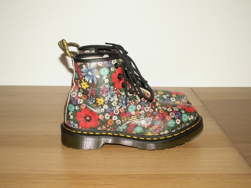 Martens 101 wanderlust - martens,